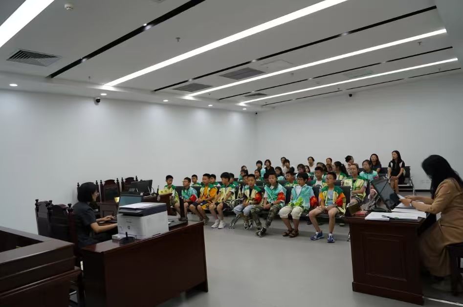 告别枯燥说教！吉林长春二道区沉浸式普法点亮少年学法路 